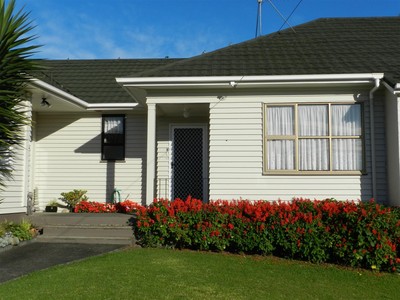 Greenlane - $369,000